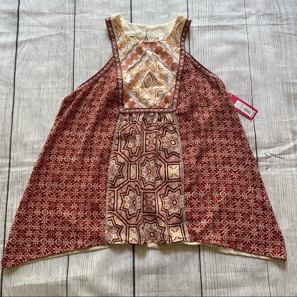 Xhilaration Boho Style Geometric Print Tank Size L